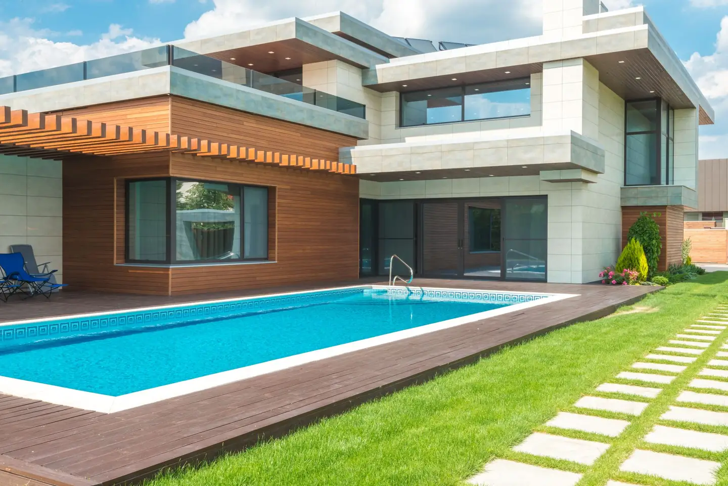 Swimming pool built in Bilgola Beach, NSW